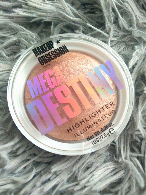 Makeup Obsession Rozświetlacz do twarzy, Mega destiny