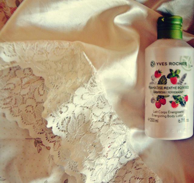 Yves Rocher Mleczko do ciała, Energizujące, Malina i mięta pieprzowa
