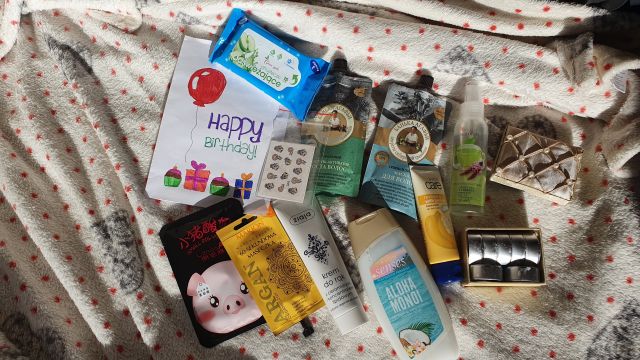 ✩ Kalendarz urodzinowy Clouders ✩