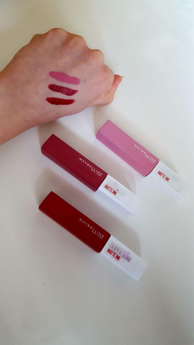 Długotrwałe pomady do ust!