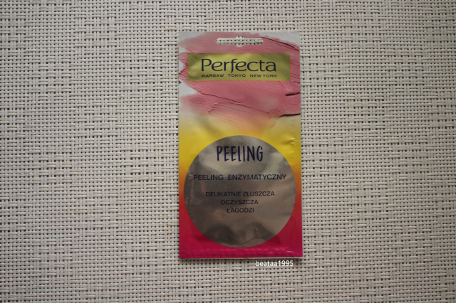Perfecta Peeling do twarzy, Enzymatyczny, Delikatnie złuszcza, oczyszcza, łagodzi