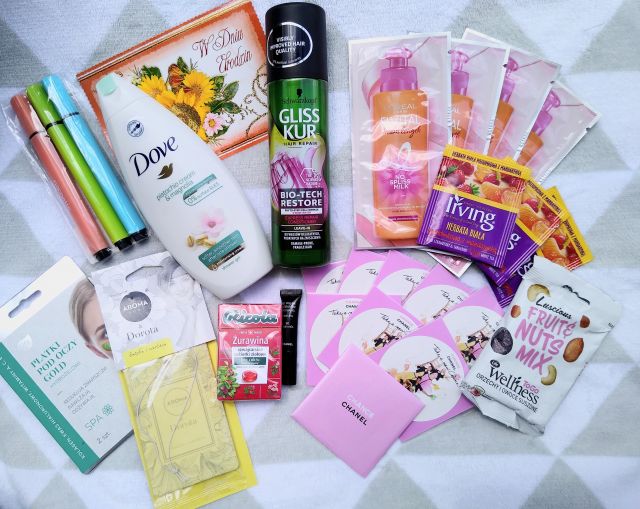 ✩ Kalendarz urodzinowy Clouders ✩