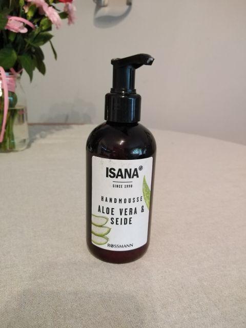 Isana Mus do rąk, Aloes i Jedwab