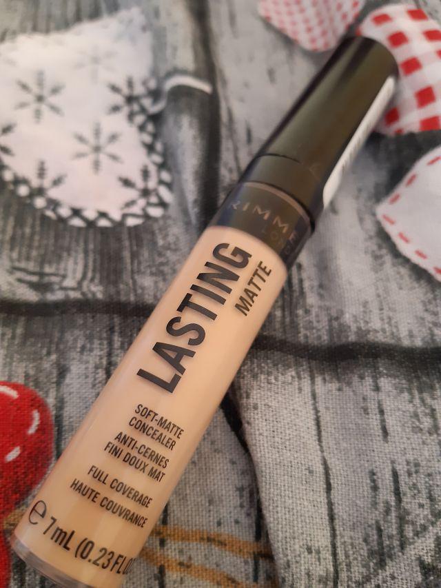 Rimmel Lasting Matte, korektor do twarzy, Matujący, 010 fair ivory