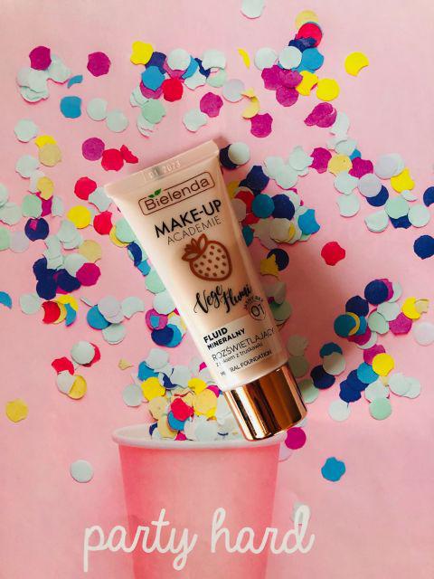 Bielenda Make-Up Academie, Vege Flumi, Fluid do twarzy, Mineralny, nr 01