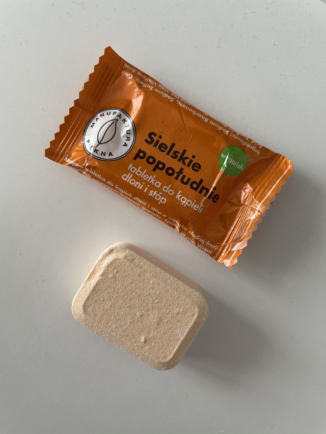 akcja denkowanie! grudzień - kosmetyki w świątecznych opakowaniach i świątecznych kolorach 🎄❄️⛄🎀🎁🎅