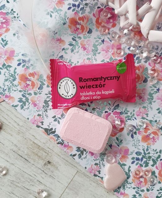 Marba Cosmetics Manufaktura Piękna, Tabletka do kąpieli dłoni i stóp, Romantyczny wieczór