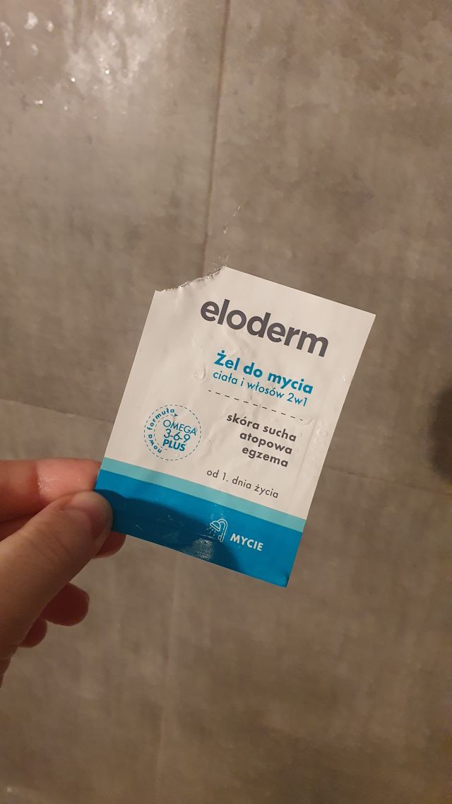 akcja denkowanie! grudzień - kosmetyki w świątecznych opakowaniach i świątecznych kolorach 🎄❄️⛄🎀🎁🎅