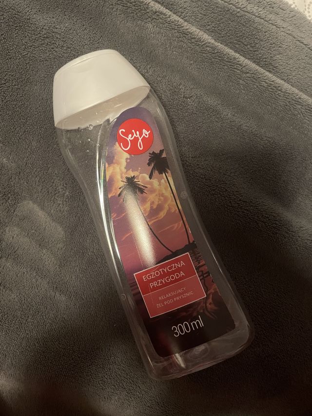 akcja denkowanie! grudzień - kosmetyki w świątecznych opakowaniach i świątecznych kolorach 🎄❄️⛄🎀🎁🎅