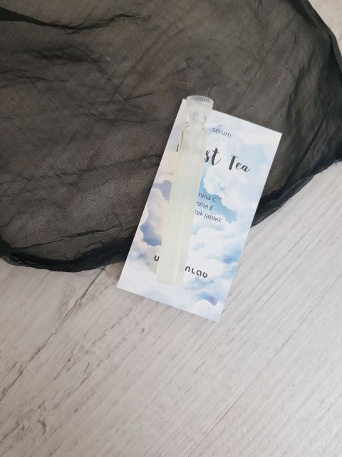 unicornlab Serum do twarzy, Honest Tea, Olejowe, Na bazie witaminy C, Rozjaśniające