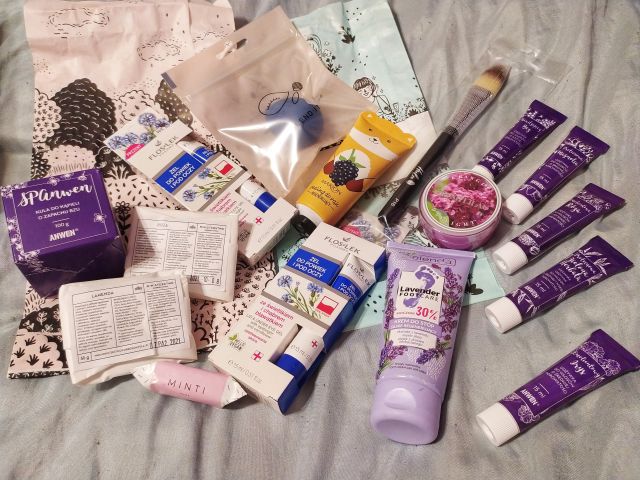 Kosmetyki akcesoria minti shop