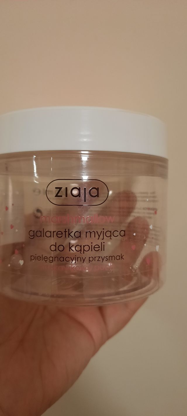 akcja denkowanie! grudzień - kosmetyki w świątecznych opakowaniach i świątecznych kolorach 🎄❄️⛄🎀🎁🎅