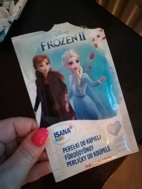 akcja denkowanie! grudzień - kosmetyki w świątecznych opakowaniach i świątecznych kolorach 🎄❄️⛄🎀🎁🎅