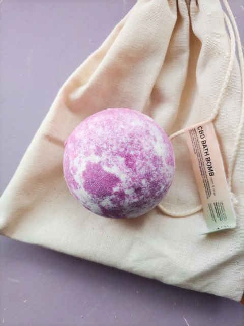 Lekko Kula do kąpieli, Z olejkiem CBD, Calm & Relax