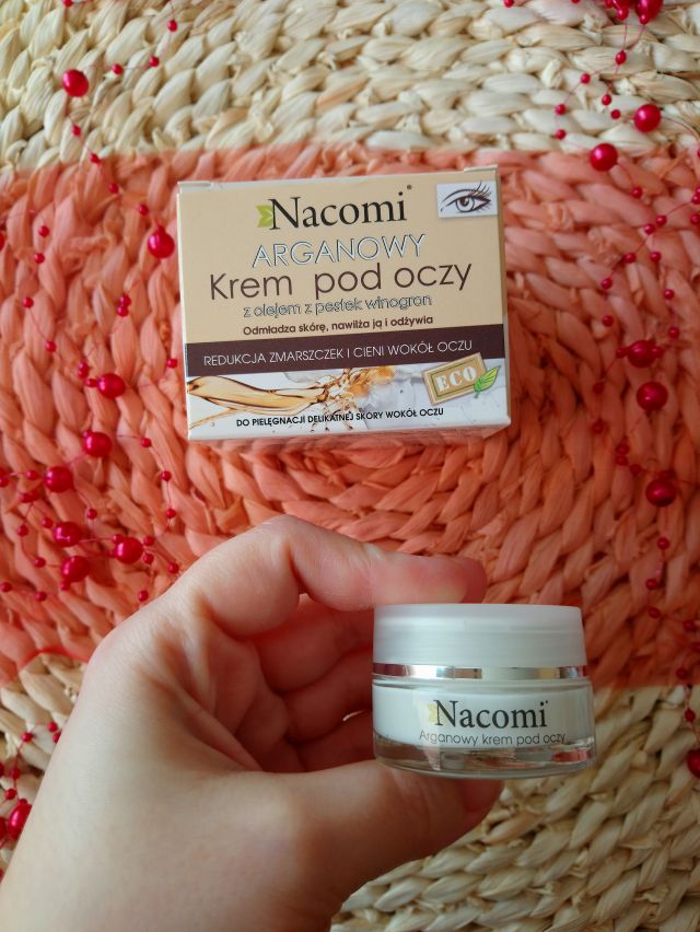 Krem pod oczy nacomi 