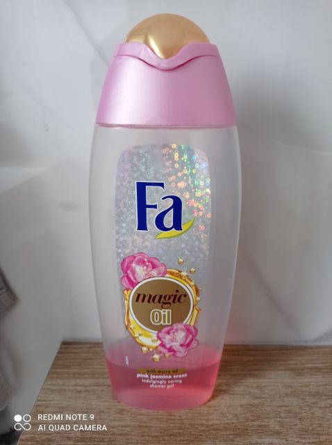 Fa Żel pod prysznic, Magic Oil, Pink Jasmine Scent