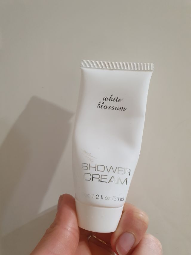 akcja denkowanie! grudzień - kosmetyki w świątecznych opakowaniach i świątecznych kolorach 🎄❄️⛄🎀🎁🎅