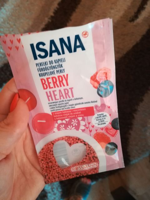 akcja denkowanie! grudzień - kosmetyki w świątecznych opakowaniach i świątecznych kolorach 🎄❄️⛄🎀🎁🎅