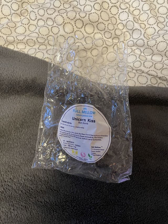 akcja denkowanie! grudzień - kosmetyki w świątecznych opakowaniach i świątecznych kolorach 🎄❄️⛄🎀🎁🎅