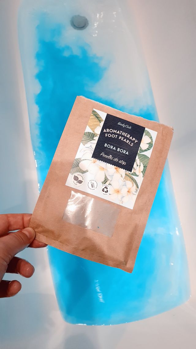 akcja denkowanie! grudzień - kosmetyki w świątecznych opakowaniach i świątecznych kolorach 🎄❄️⛄🎀🎁🎅