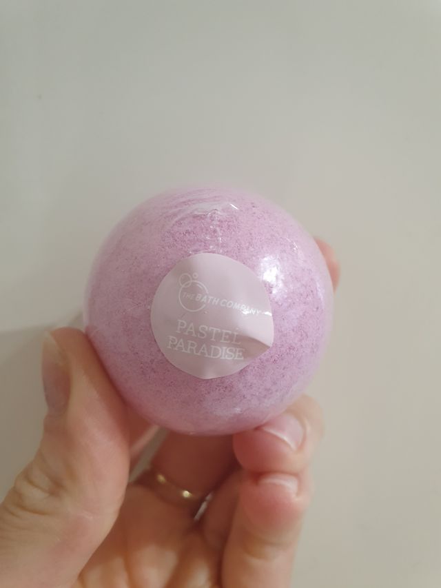 akcja denkowanie! grudzień - kosmetyki w świątecznych opakowaniach i świątecznych kolorach 🎄❄️⛄🎀🎁🎅