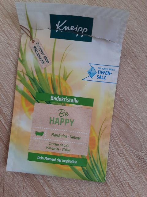 akcja denkowanie! grudzień - kosmetyki w świątecznych opakowaniach i świątecznych kolorach 🎄❄️⛄🎀🎁🎅