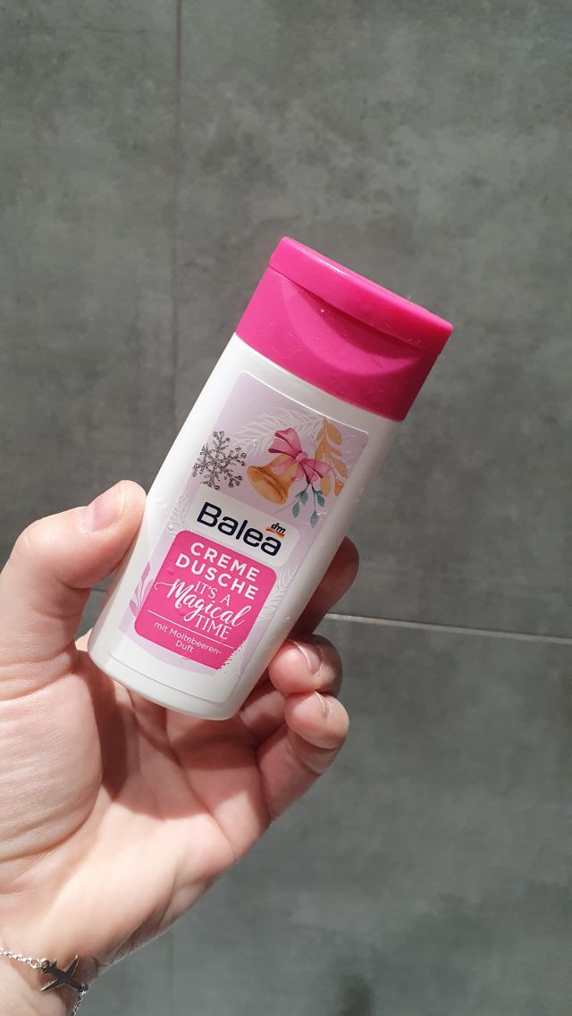 akcja denkowanie! grudzień - kosmetyki w świątecznych opakowaniach i świątecznych kolorach 🎄❄️⛄🎀🎁🎅