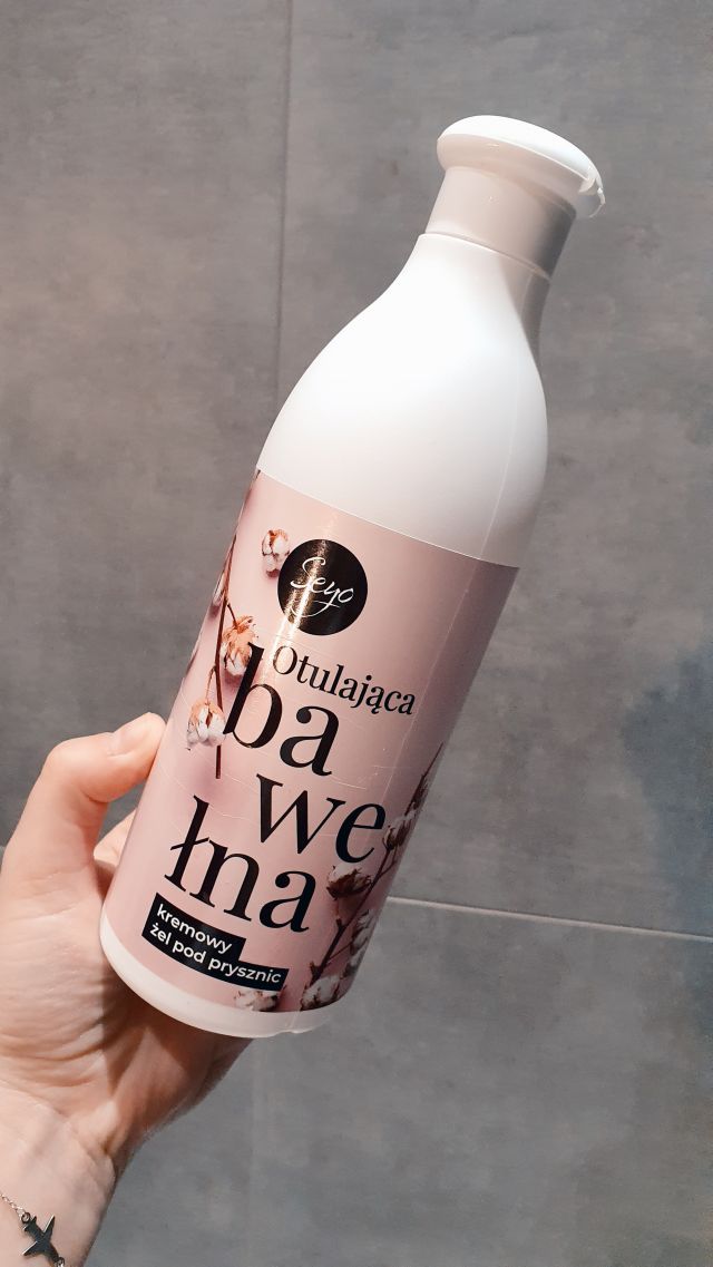 akcja denkowanie! grudzień - kosmetyki w świątecznych opakowaniach i świątecznych kolorach 🎄❄️⛄🎀🎁🎅