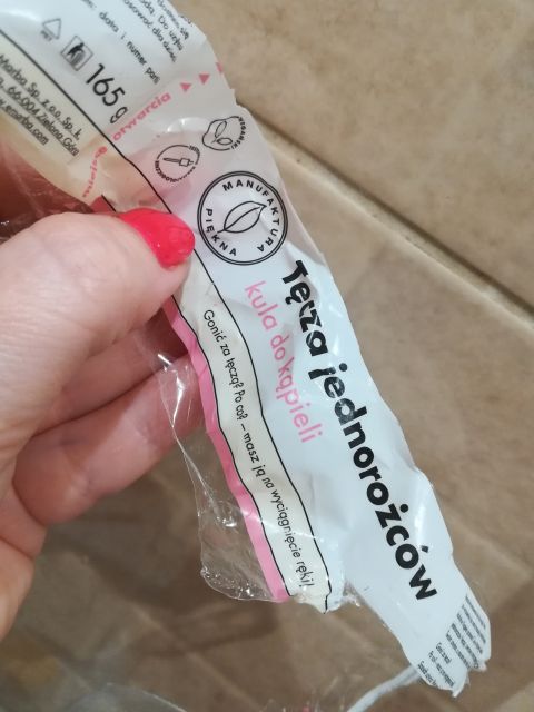 akcja denkowanie! grudzień - kosmetyki w świątecznych opakowaniach i świątecznych kolorach 🎄❄️⛄🎀🎁🎅