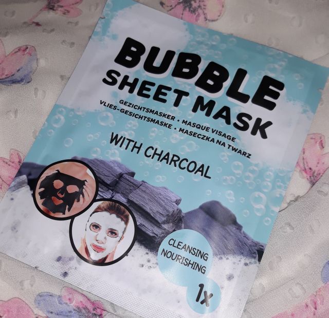 Action Maska do twarzy Bubble Sheet with charcoal
