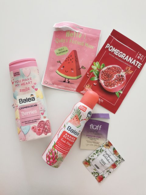 akcja denkowanie! grudzień - kosmetyki w świątecznych opakowaniach i świątecznych kolorach 🎄❄️⛄🎀🎁🎅