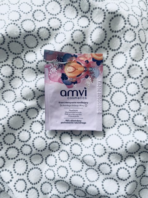 akcja denkowanie! grudzień - kosmetyki w świątecznych opakowaniach i świątecznych kolorach 🎄❄️⛄🎀🎁🎅