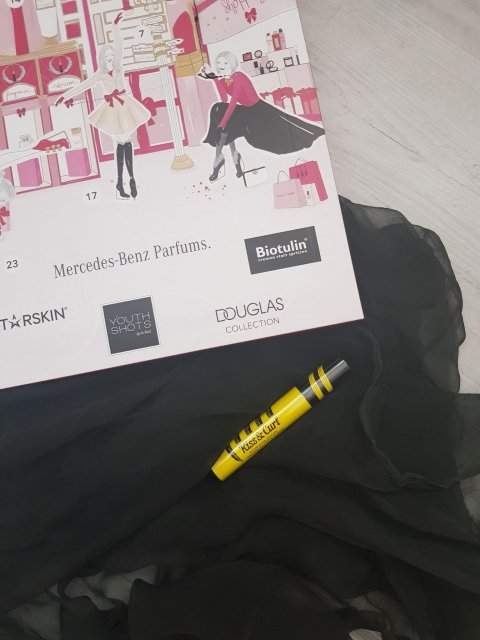 Douglas Tusz do rzęs, Kiss & Curl