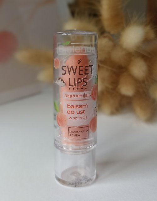 Bielenda Sweet Lips, Balsam do ust w sztyfcie, Regenerujący, Brzoskwinia + shea