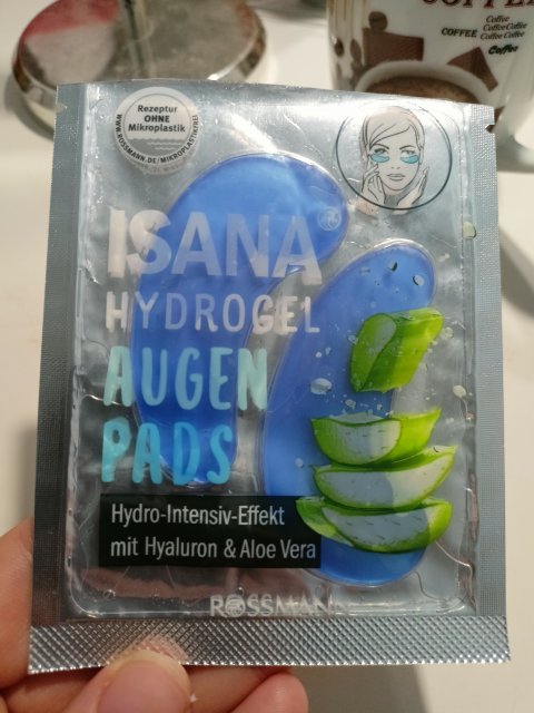 akcja denkowanie! grudzień - kosmetyki w świątecznych opakowaniach i świątecznych kolorach 🎄❄️⛄🎀🎁🎅