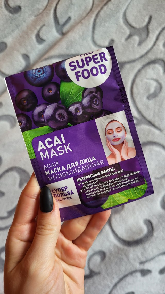 akcja denkowanie! grudzień - kosmetyki w świątecznych opakowaniach i świątecznych kolorach 🎄❄️⛄🎀🎁🎅