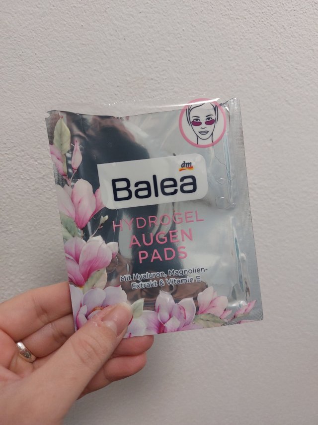 akcja denkowanie! grudzień - kosmetyki w świątecznych opakowaniach i świątecznych kolorach 🎄❄️⛄🎀🎁🎅