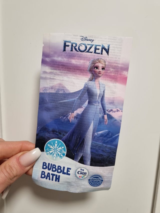 akcja denkowanie! grudzień - kosmetyki w świątecznych opakowaniach i świątecznych kolorach 🎄❄️⛄🎀🎁🎅