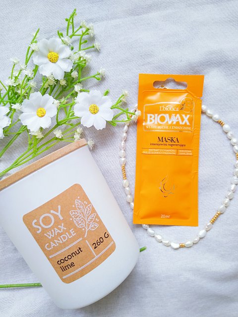 L'biotica Biovax, Maska do włosów, Intensywnie regenerująca, Ekstrakt z cynamonu i olej ze słodkich migdałów