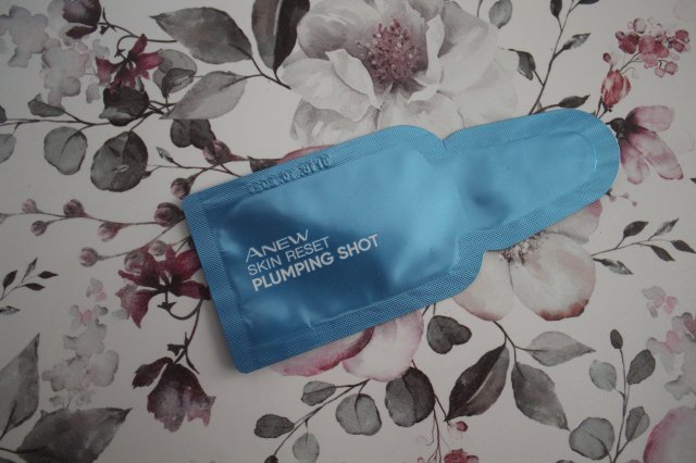 Avon Anew, Skin Reset Plumping Shots, Kuracja do twarzy w ampułkach, Odmładzająca
