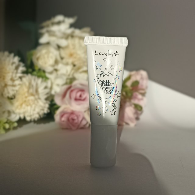 Lovely Glitter Glue Base, Baza pod cienie brokatowe i gliterowe