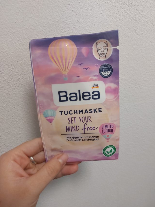 akcja denkowanie! grudzień - kosmetyki w świątecznych opakowaniach i świątecznych kolorach 🎄❄️⛄🎀🎁🎅