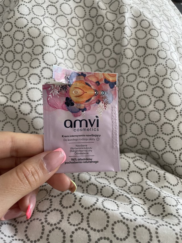 akcja denkowanie! grudzień - kosmetyki w świątecznych opakowaniach i świątecznych kolorach 🎄❄️⛄🎀🎁🎅