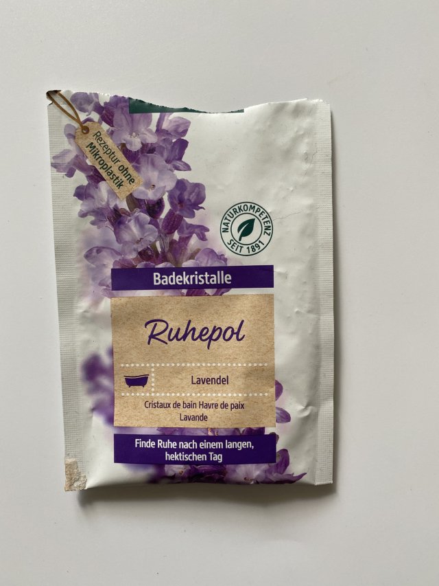 akcja denkowanie! grudzień - kosmetyki w świątecznych opakowaniach i świątecznych kolorach 🎄❄️⛄🎀🎁🎅