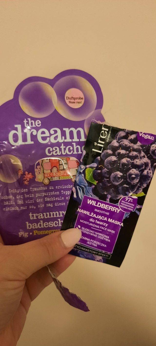 akcja denkowanie! grudzień - kosmetyki w świątecznych opakowaniach i świątecznych kolorach 🎄❄️⛄🎀🎁🎅