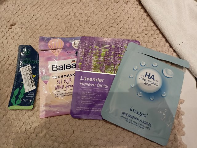 akcja denkowanie! grudzień - kosmetyki w świątecznych opakowaniach i świątecznych kolorach 🎄❄️⛄🎀🎁🎅