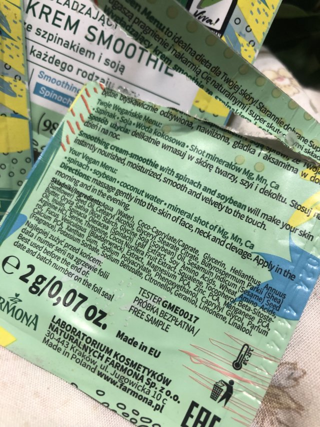 Farmona Green menu, wygładzający krem smoothie ze szpinakiem i soją.