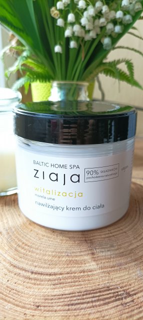 Ziaja Baltic Home Spa, Witalizacja, Krem do ciała, Nawilżający, Morela ume
