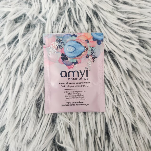 AMVI Cosmetics Krem do twarzy, Odżywczo-regeneracyjny, każdy rodzaj skóry