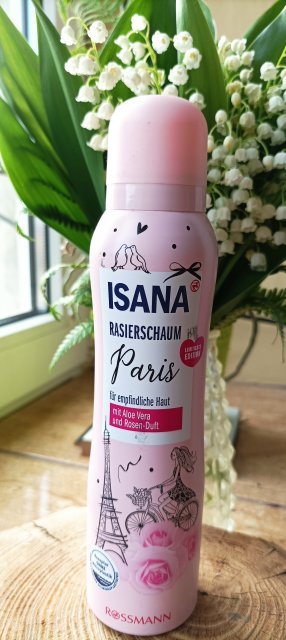 Isana Pianka do golenia, Paris